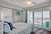 Top North Topsail Beach