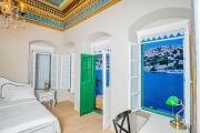 Top Symi