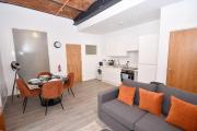 Beautiful 2 Bed Manchester Apartment Near Etihad