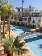 Apartment in a beachfront complex