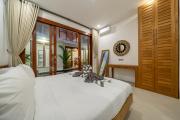 Sun-Kissed Luxury - 2BDR Villa with Pool, Seminyak