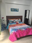 LDN Two Palm Tree Newport Home