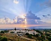 Panoramic Views in Peaceful Tala