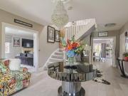 Luxury Villa with Hot Tub - Royal Ascot, Legoland - Pass the Keys