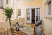 Alp - 3 bedrooms, office and terrace in Alvalade