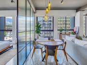 City Bowl Apartment with Rooftop Pool!