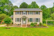 3 Mi to Dtwn Cary Family Home with Deck!