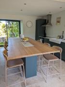 Maison de Famille 8 personnes, grandes pièces de vie, cheminée et piscine