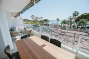 T3 dexception Croisette Cannes Vue Mer