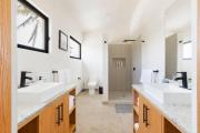 Lux 3bd Casa Anuiti, on golf, near beach, pool