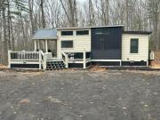 Mount Crumpit 775 - A Petite Paradise