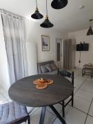 Beau studio rénové en centre-ville de Sète Beau studio rénové en centre-ville de Sète