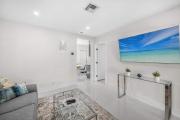 Uhost AI - Remodeled 1B Oasis in Ft Lauderdale