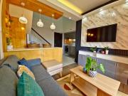 Stylish 1 Bedroom Loft with 2 Balconies