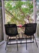 Modern studio in the CBD