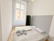 Synagouge Astoria Guest House