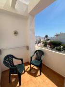 Duplex en urbanización con piscina comunitaria y wifi