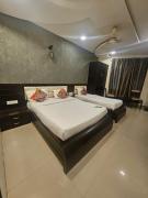 Prime Hotel Addore Palácée - Near Mumbai Airport , Visa Consultant , Jio World Convention Centre BKC