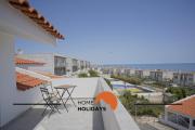 #171 Páteo 2 Flat by Home Holidays