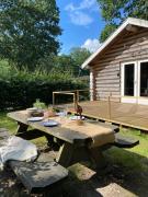 Knus boomstamhuisje op de Schatberg - nabij Toverland