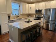 Mins to Downtown & Raceway Rookwood Retreat 2