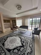 Pinggir TTDI Damansara Homestay for big group up to 35 pax