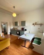 Das "Alte Jagdhaus" - mit großem Grundstück für 3 Personen