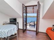 Apartments Karbuni By The Sea - One Bedroom apartment with Terrace and Sea View A4