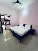 Mahadev Hotel !! Near Chandigarh Intl Airport !