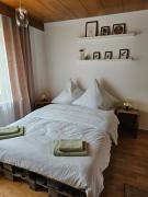 House Tinz - Cozy cottage in a quiet location