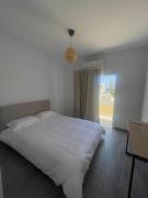 Green Bay Cosy Escape