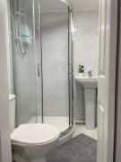 2 Bed Apartment-Parking -walk to city centre -birmingham