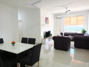 Dhia Homestay Sireh Residence Near Aeon Mall