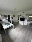 Schöne Wohnung am Rot-Weiss Essen Stadion E04 und E01