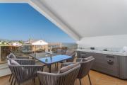 Villa Palma Krk Penthouse apartment with sea view and private jacuzzi