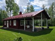 Nybyggd stuga i naturskönt läge