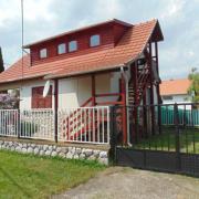 Csipkerózsa Vendégház