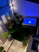 Villa Maksan - Sea View, Jacuzzi & BBQ Garden