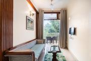 Blue Sky 1 Bedroom Apartment with a fort view