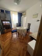 Апартамент Иванови