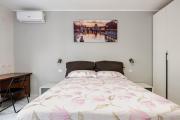 Tiburtina House - Moderno Bilocale Green, 4 pax