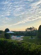 Villa familiale dans beau domaine