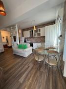 RoApart-Cozy Apartment 2 camere 1 minut de plaja cu parcare privata