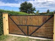 Au doux paillis soleil couchant