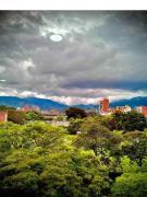 Ac Corner, at nice 5 floor fast wifi