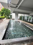 Queen V Staycation Tower D