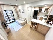 2BR Condo with Oldtown Bangkok Vibes, Steps from Wongwian Yai