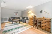 Top Lower Assendon