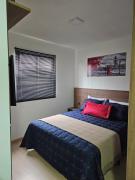 Studio 306, decorado com garagem e ar-condicionado