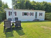 Gezellige Stacaravan nr 7 op Mini-Camping Klaproosje 4 personen